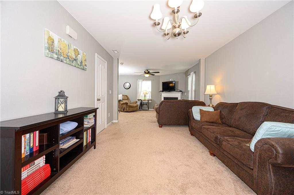 1485 Scofield Court Rural Hall, NC 27045 - Photo 4 of 21 Gallery Image 4