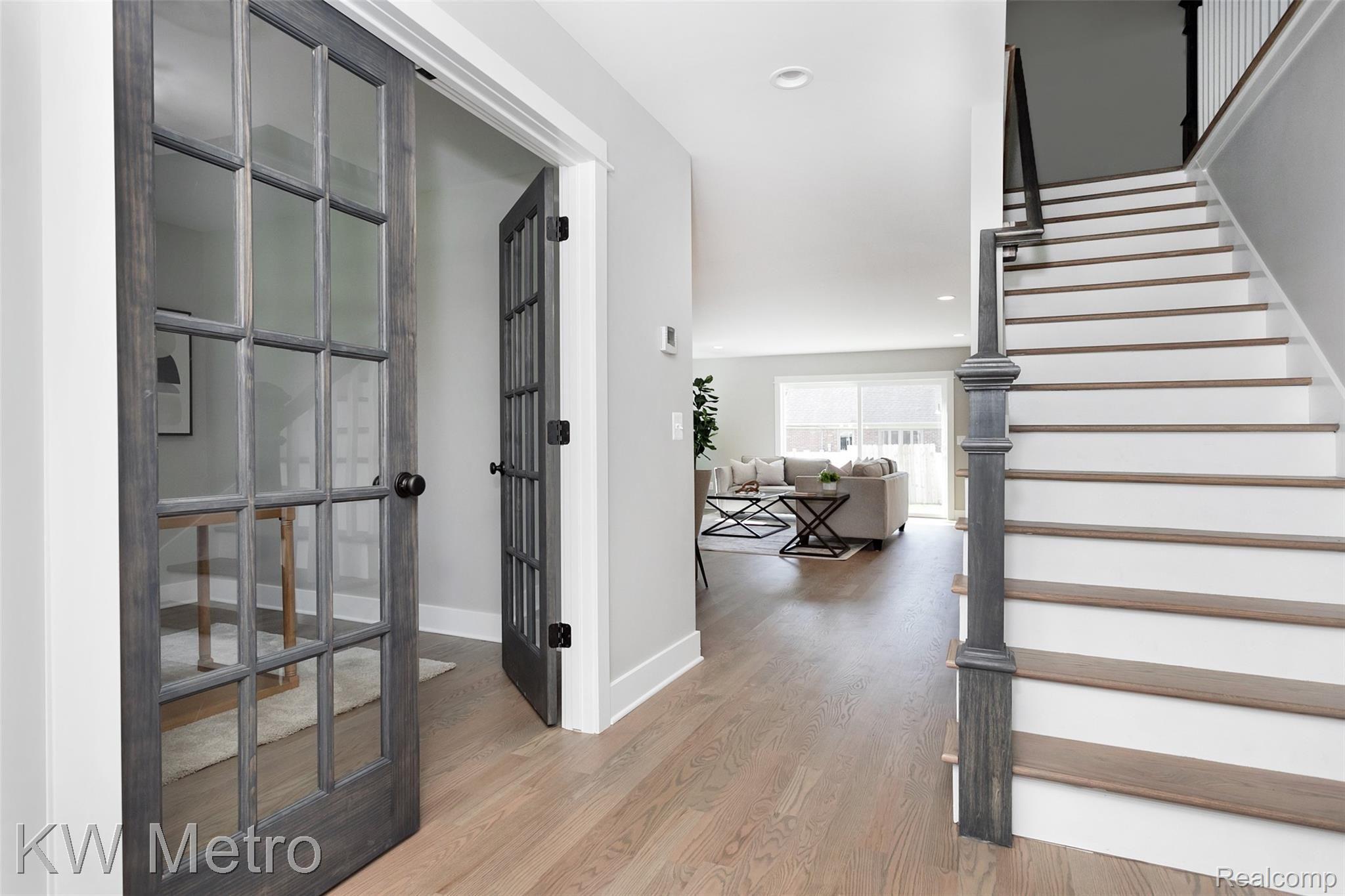 4107 Highfield Road Royal Oak, MI 48073 - Photo 5 of 43 Highfield-3.jpg