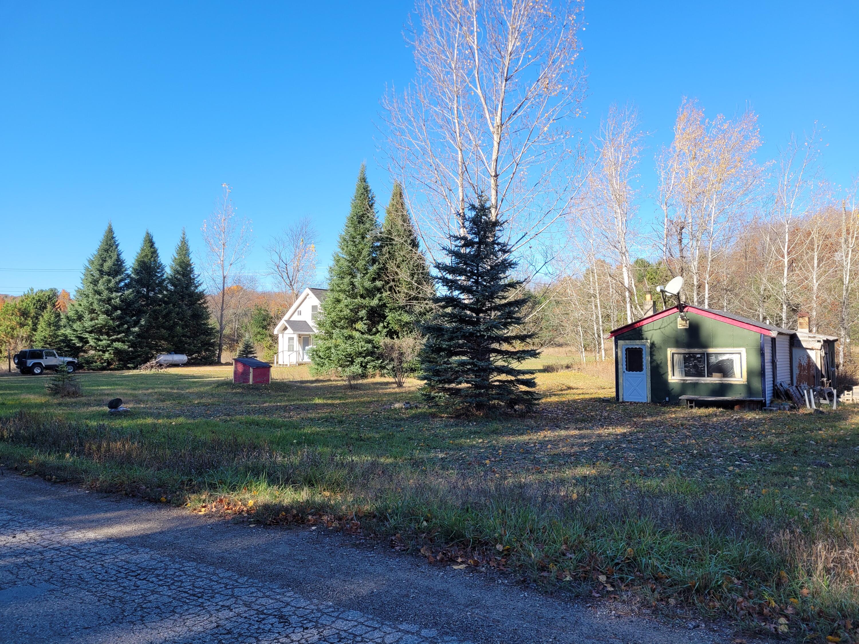 10446 Parke Road Alanson, MI 49706 - Photo 37 of 40 Gallery Image 37
