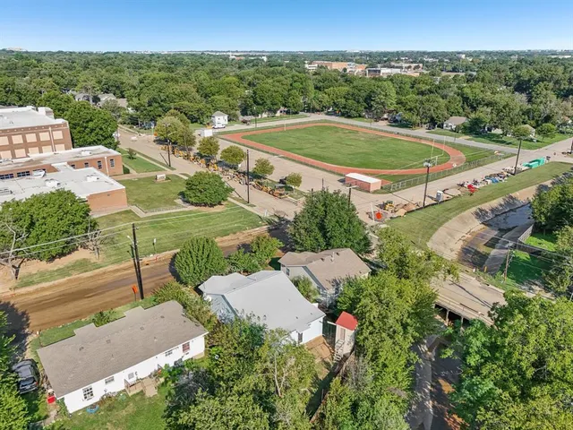 $269,000 | 522 Denton Street, Denton, TX 76201