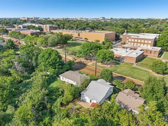 $269,000 | 522 Denton Street, Denton, TX 76201