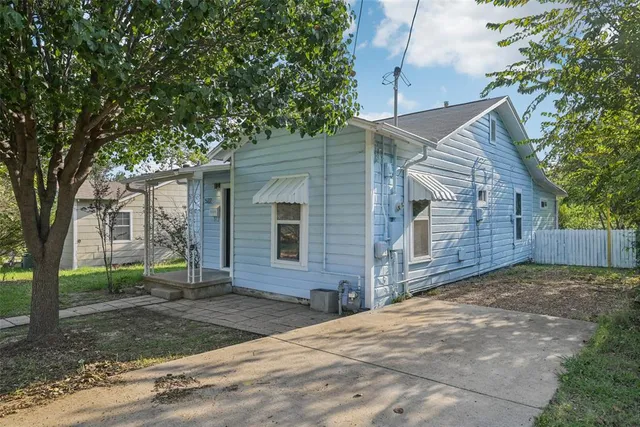 $269,000 | 522 Denton Street, Denton, TX 76201