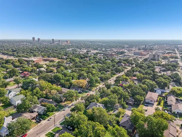 $269,000 | 522 Denton Street, Denton, TX 76201