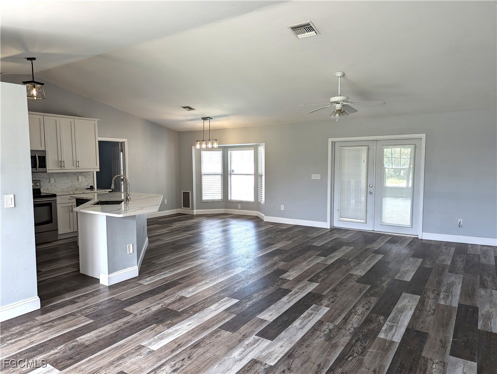 2311 Southwest 16th Terrace Cape Coral, FL 33991 - Photo 7 of 23