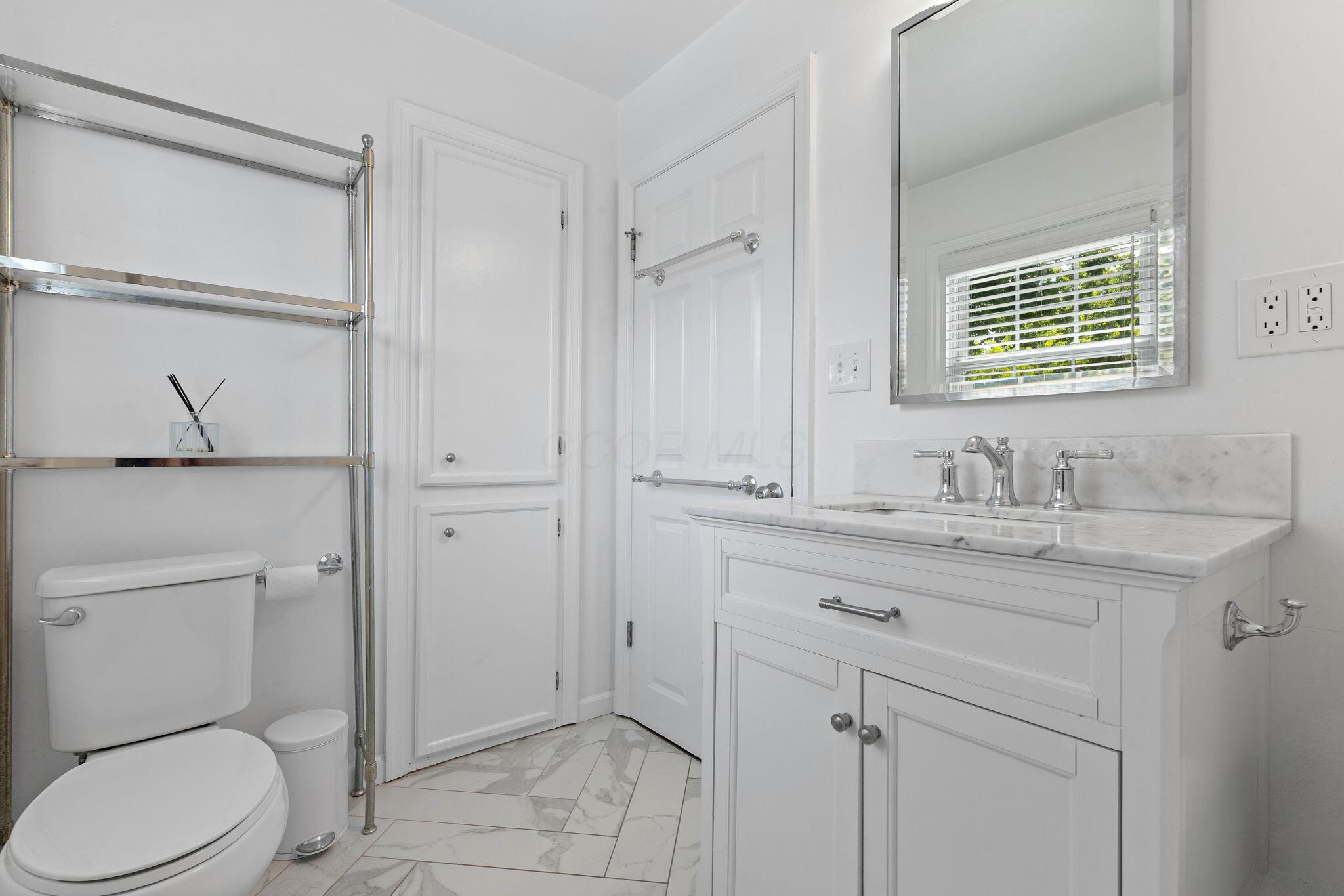 1511 Berkshire Road Columbus, OH 43221 - Photo 19 of 38 Full Bath