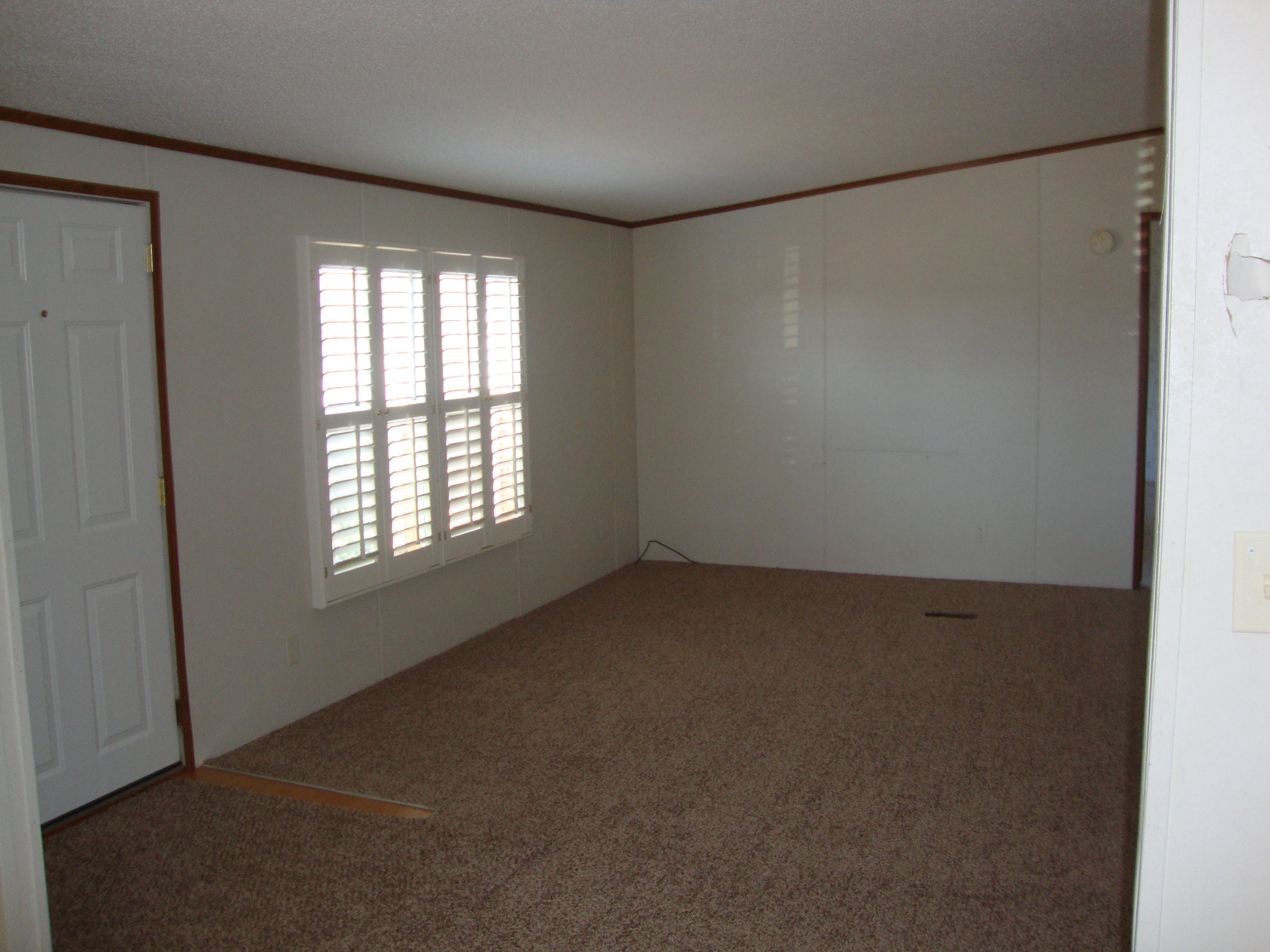 1104 Ridgeview Road Maryville, TN 37801 - Photo 3 of 7 Living Room