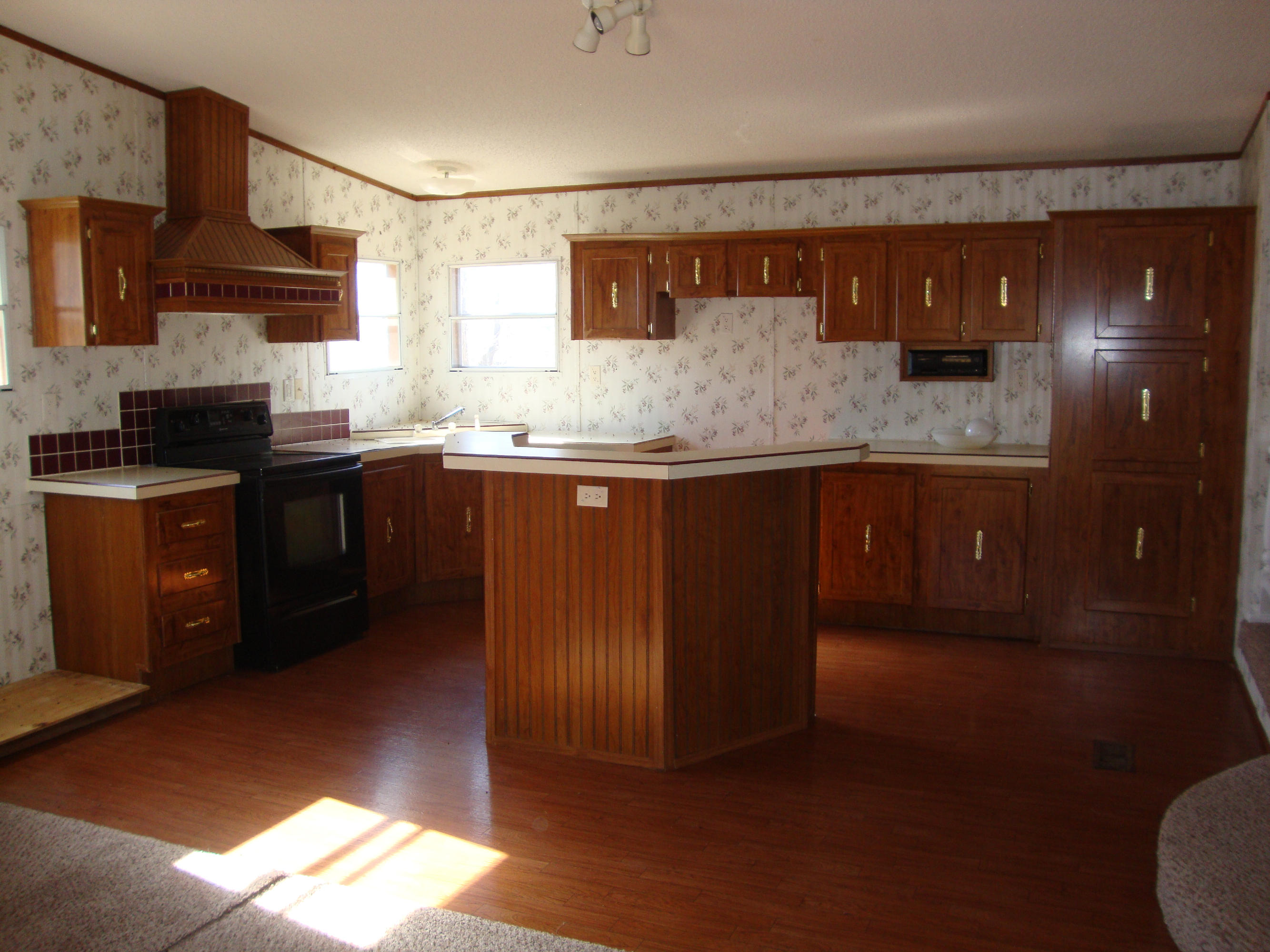 1104 Ridgeview Road Maryville, TN 37801 - Photo 5 of 7 Kitchen