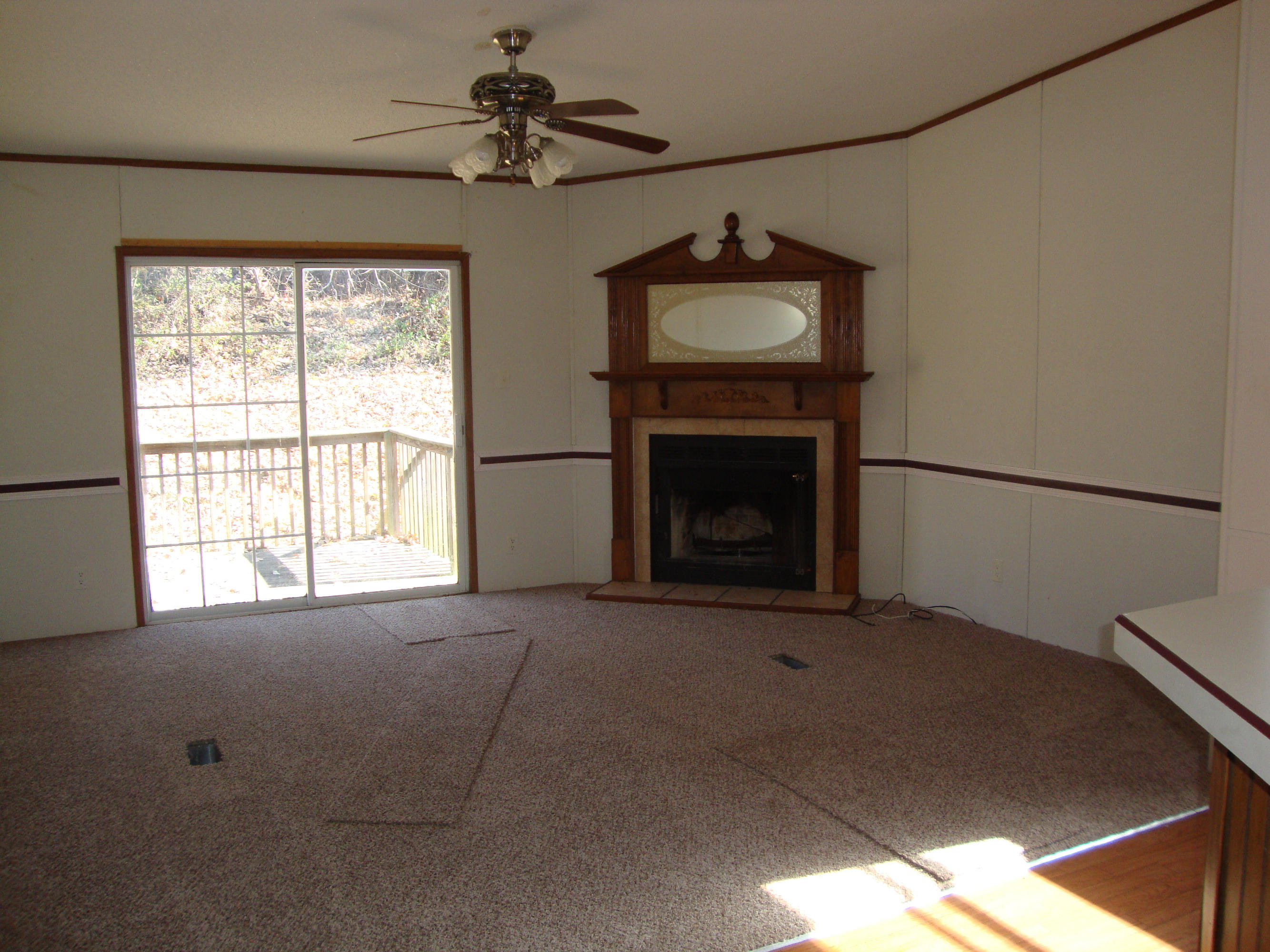 1104 Ridgeview Road Maryville, TN 37801 - Photo 7 of 7 Den