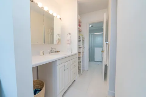 $235,000 | 336 Golfview Road, Unit 203, North Palm Beach, FL 33408