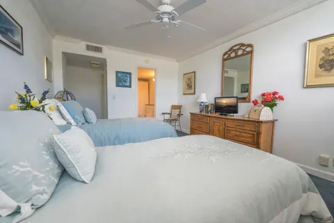 $235,000 | 336 Golfview Road, Unit 203, North Palm Beach, FL 33408