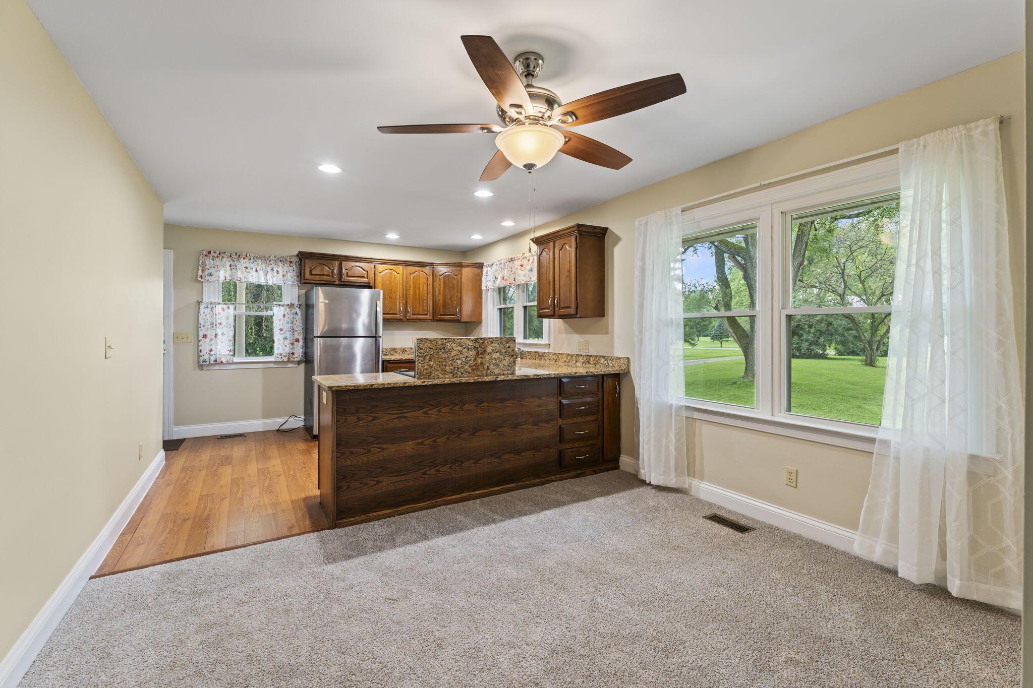 360 North Bird Road Springfield, OH 45503 - Photo 19 of 42 18-web-or-mls-DSC09923