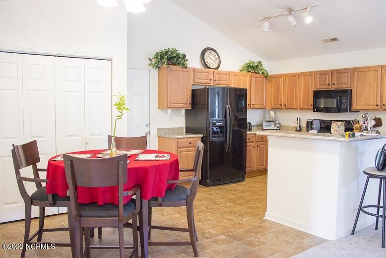 135 Watersfield Road Leland, NC 28451 - Photo 7 of 19 Dining