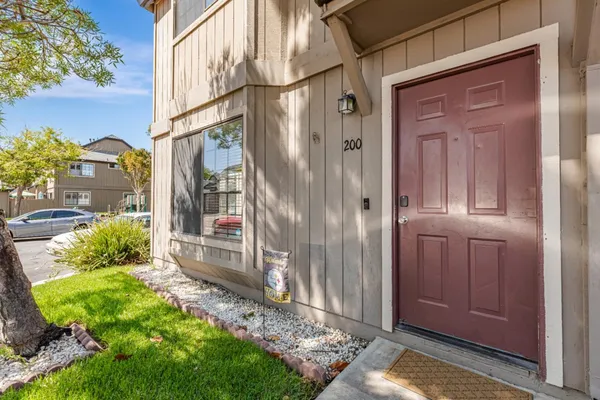 $565,000 | 200 Gibson Drive, Unit 36, Hollister, CA 95023