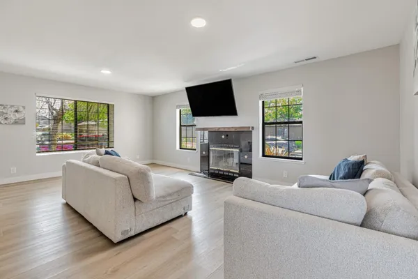 $565,000 | 200 Gibson Drive, Unit 36, Hollister, CA 95023