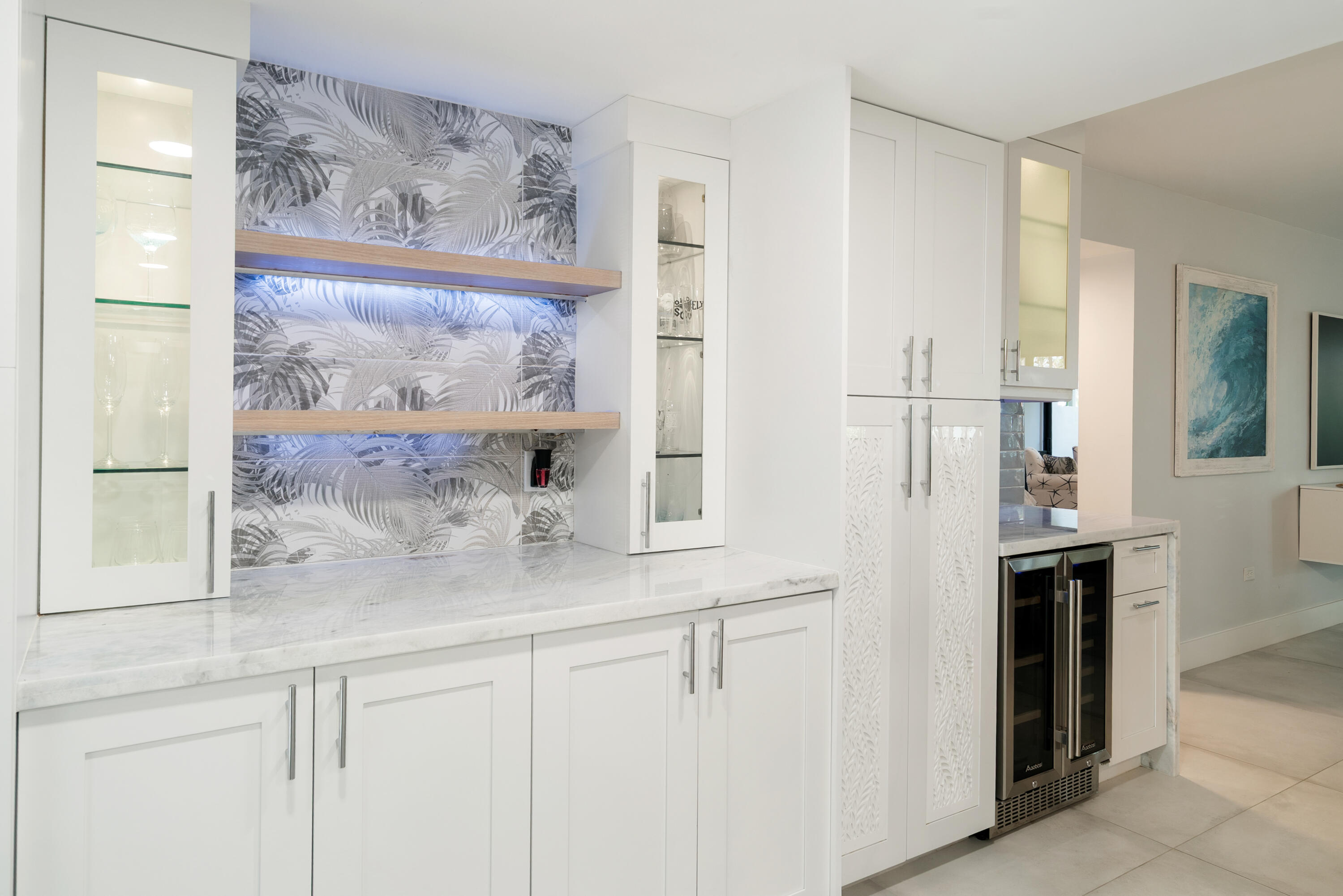 97652 Overseas Highway, Unit M4 Key Largo, FL 33037 - Photo 12 of 44 a bathroom with a sink and a mirror