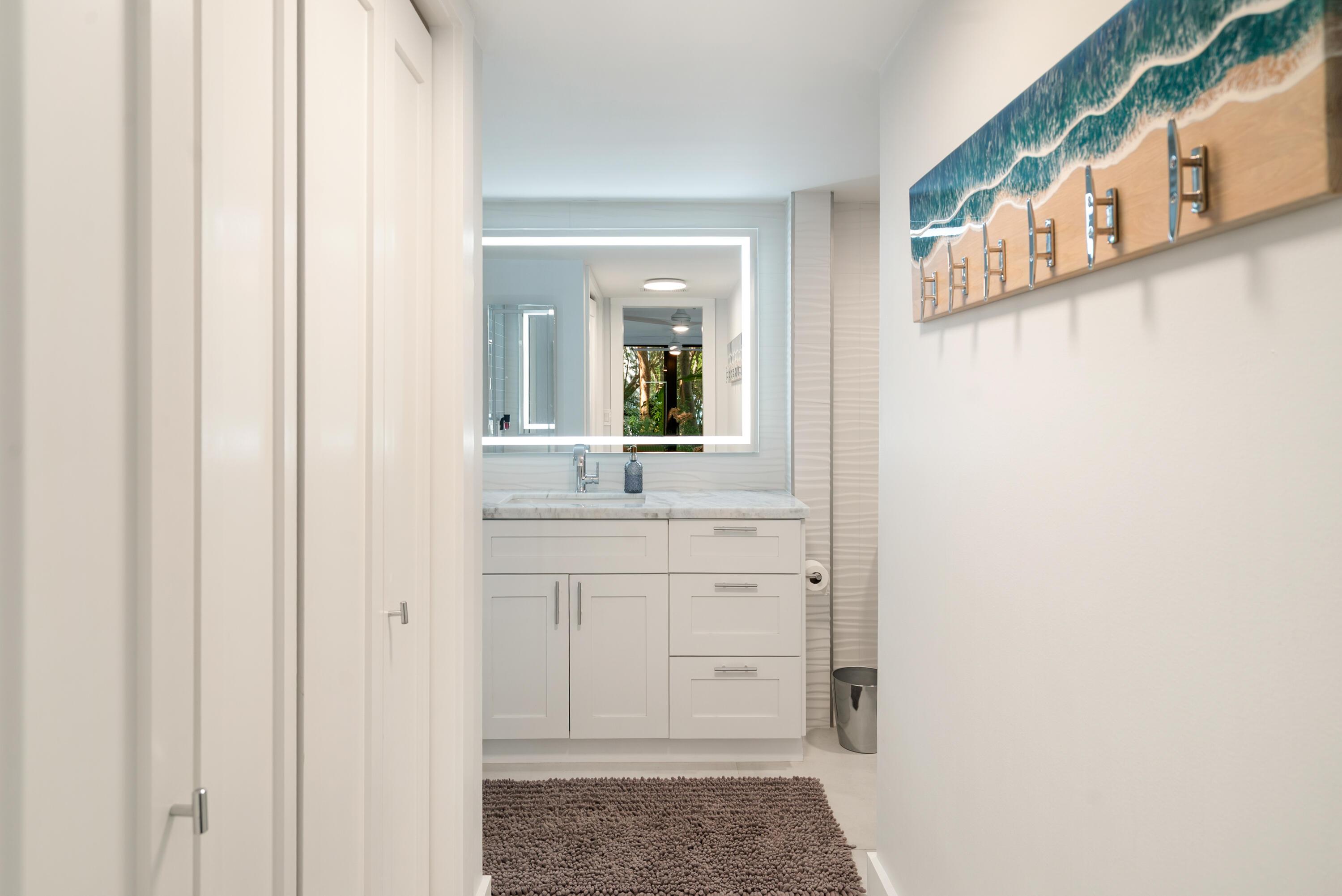 97652 Overseas Highway, Unit M4 Key Largo, FL 33037 - Photo 21 of 44 Bath