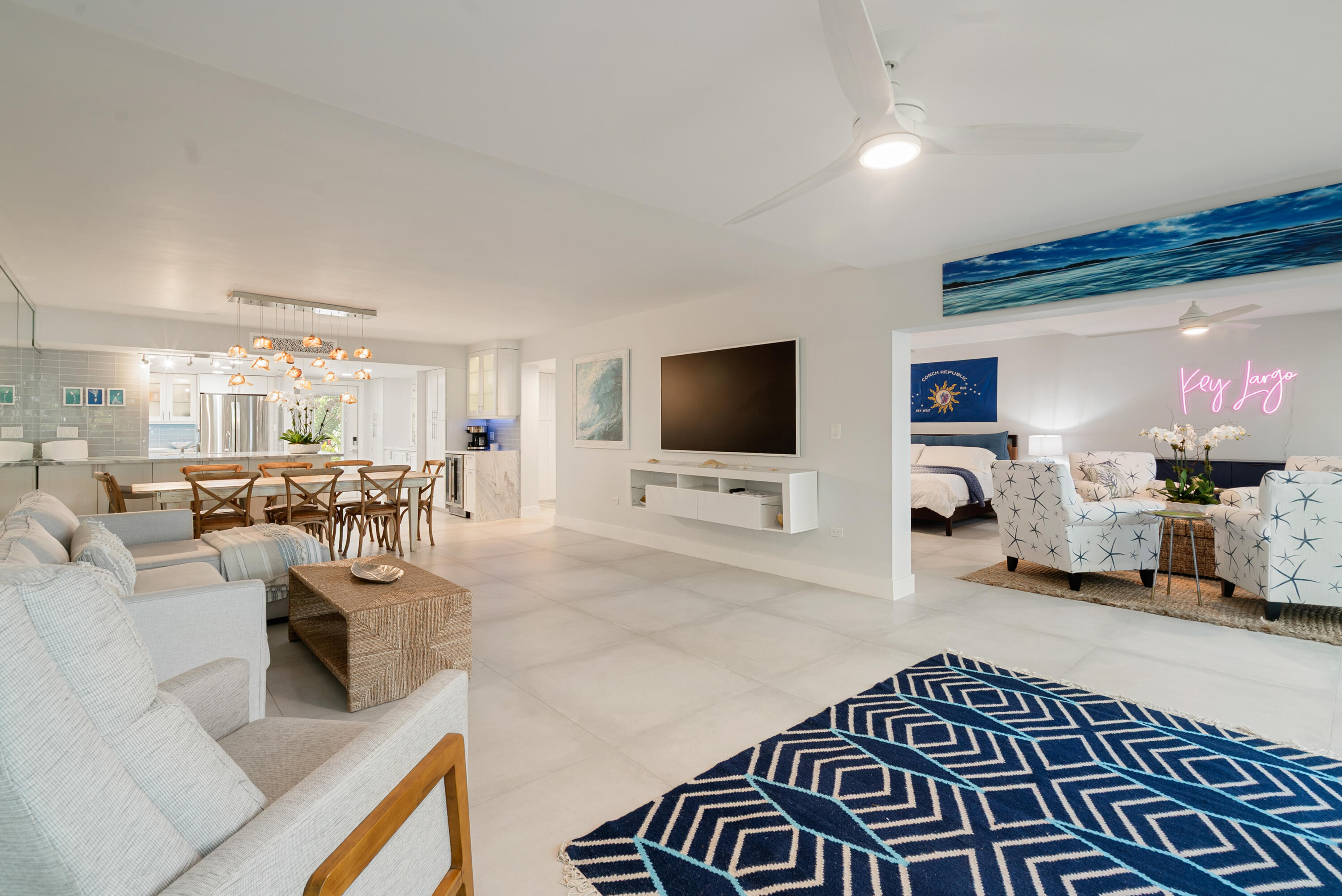 97652 Overseas Highway, Unit M4 Key Largo, FL 33037 - Photo 9 of 44 Living room