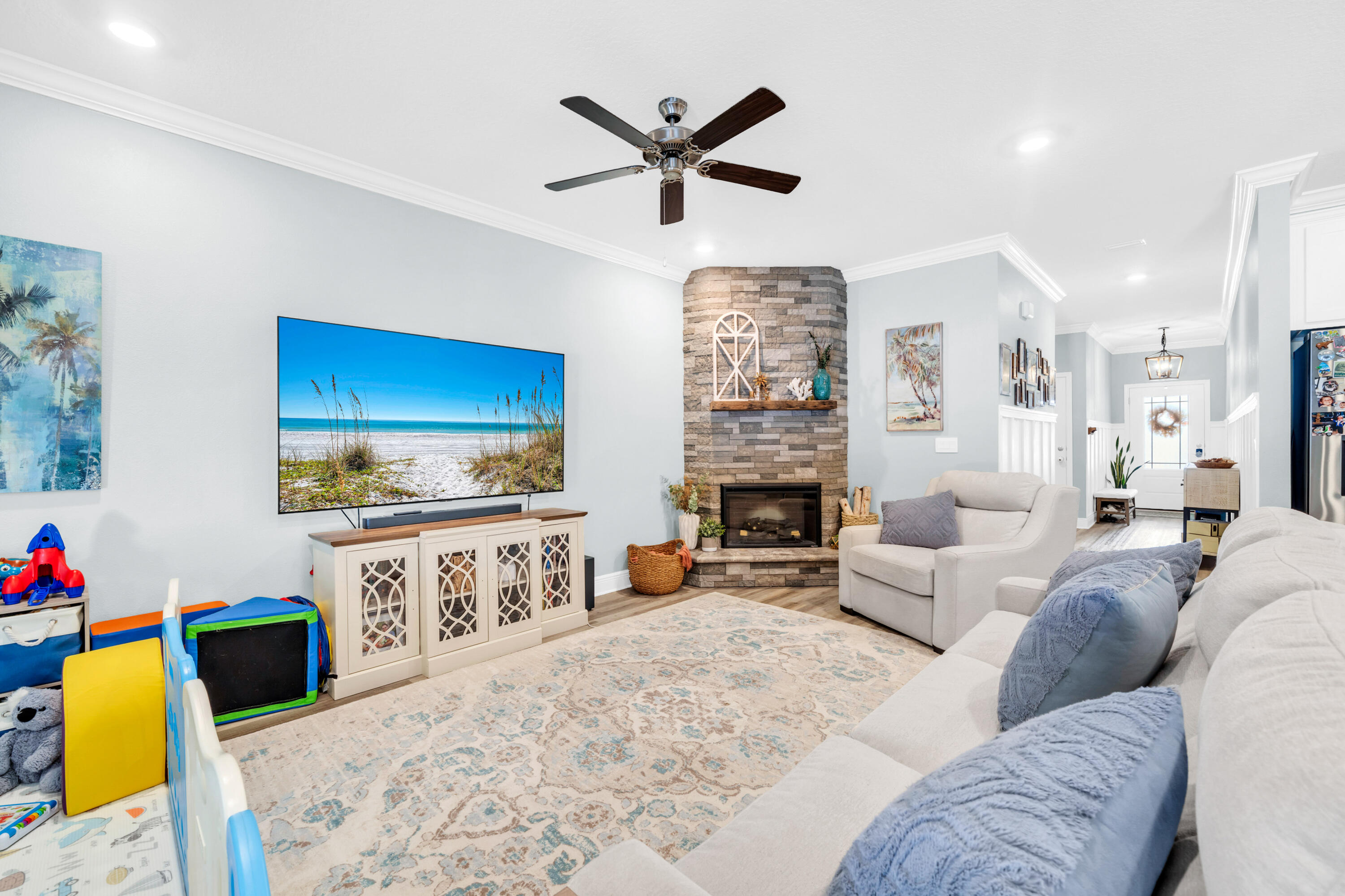 178 Piper Cove Santa Rosa Beach, FL 32459 - Photo 4 of 43 Spacious living room