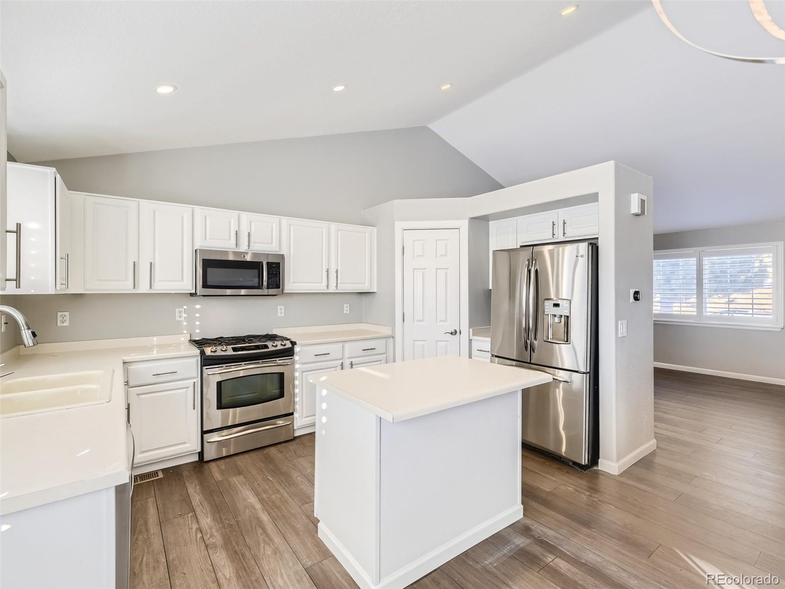 11085 Callaway Road Parker, CO 80138 - Photo 7 of 34 Gallery Image 7