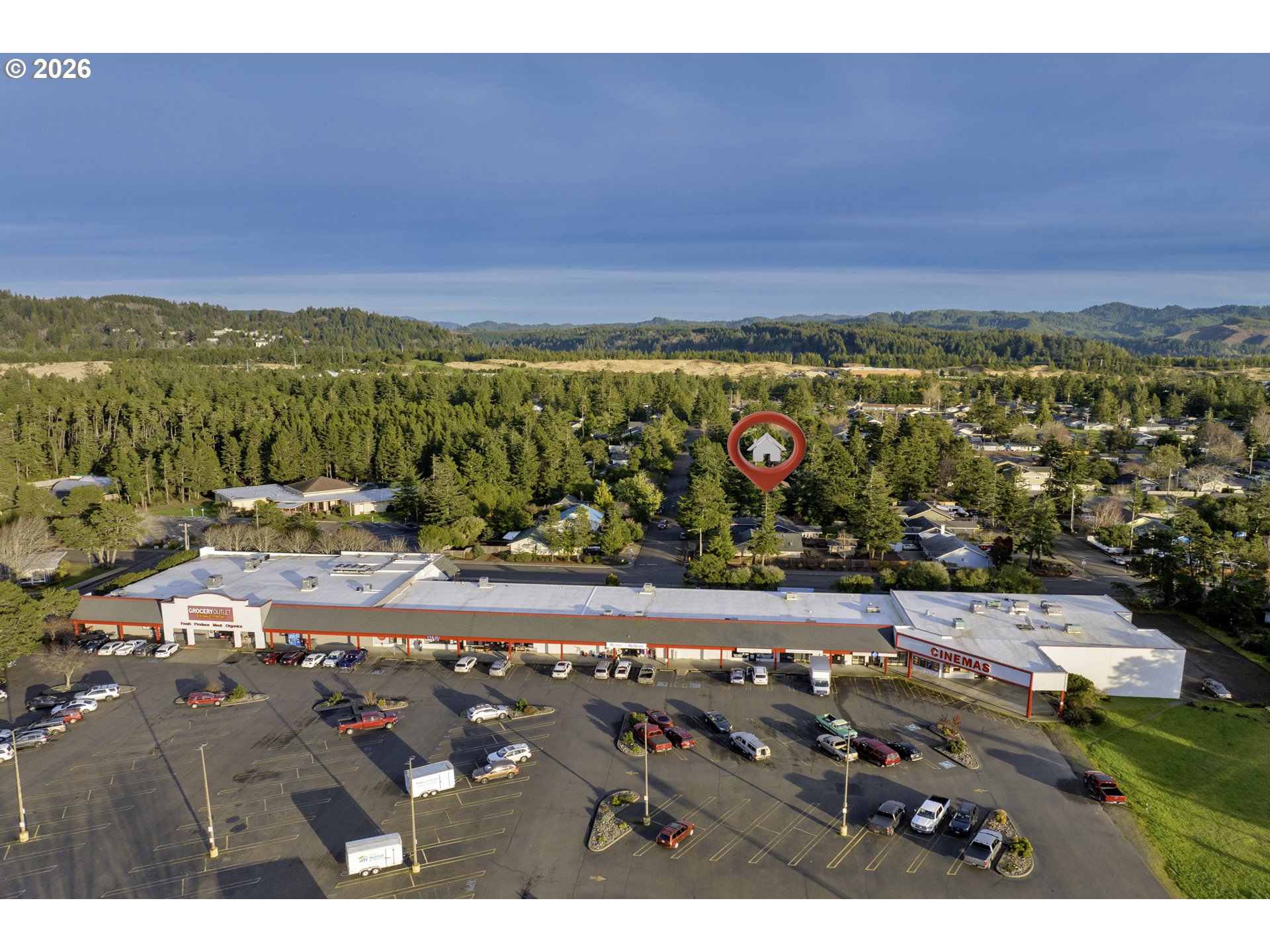 2060 20th Street Florence, OR 97439 - Photo 36 of 37 a view of lake and mountain