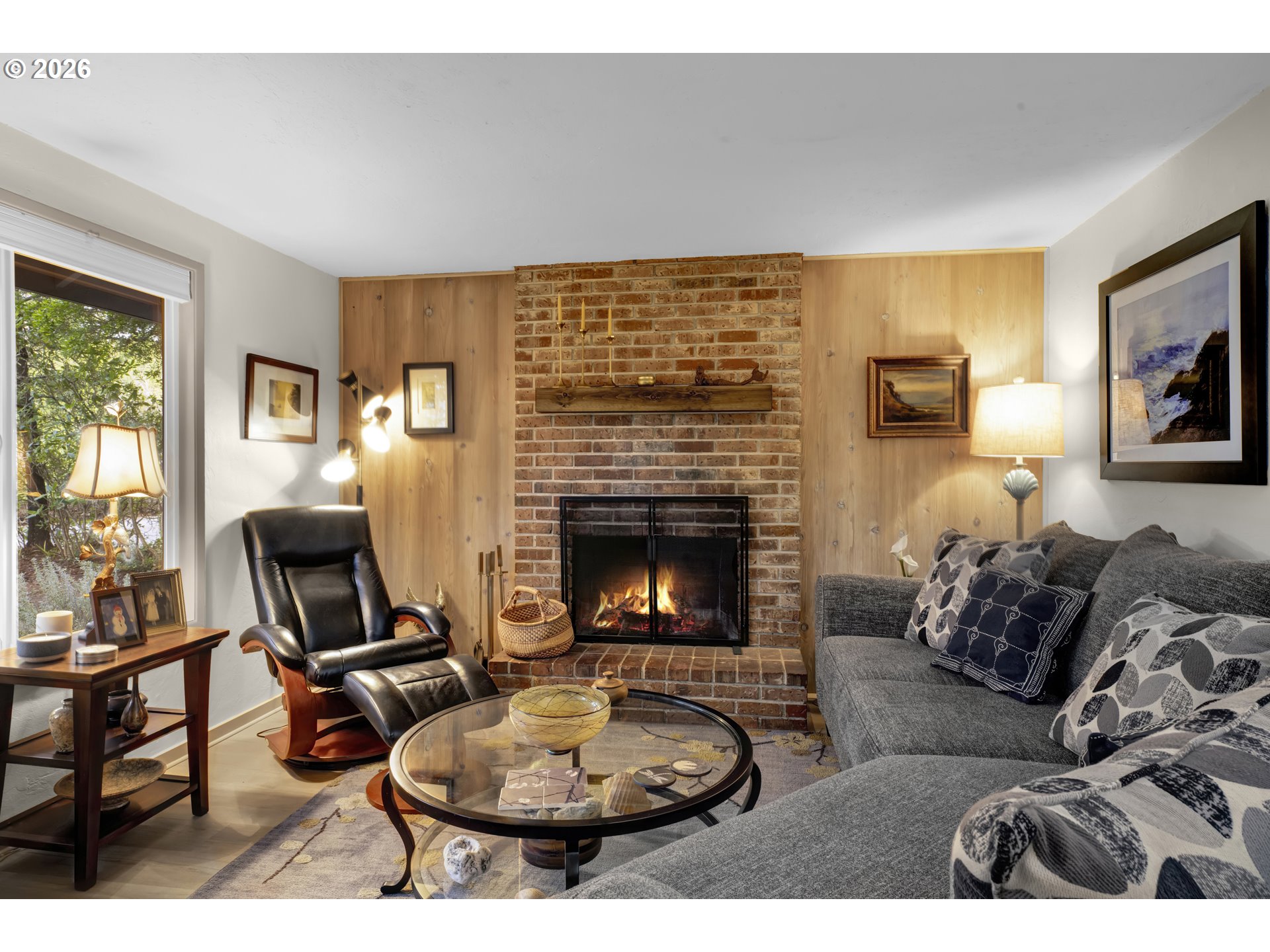 2060 20th Street Florence, OR 97439 - Photo 5 of 37 a living room with furniture and a fireplace