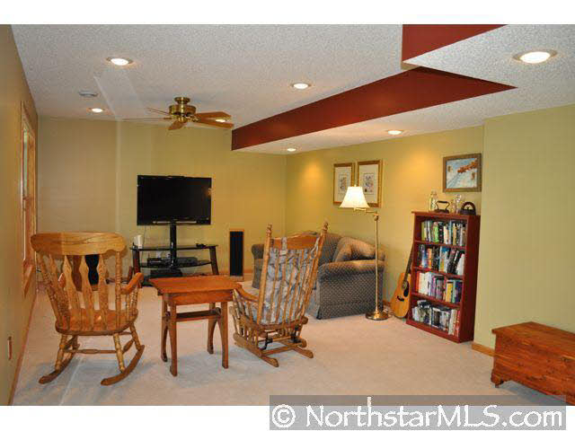 17088 Rogers Road Eden Prairie, MN 55347 - Photo 8 of 10