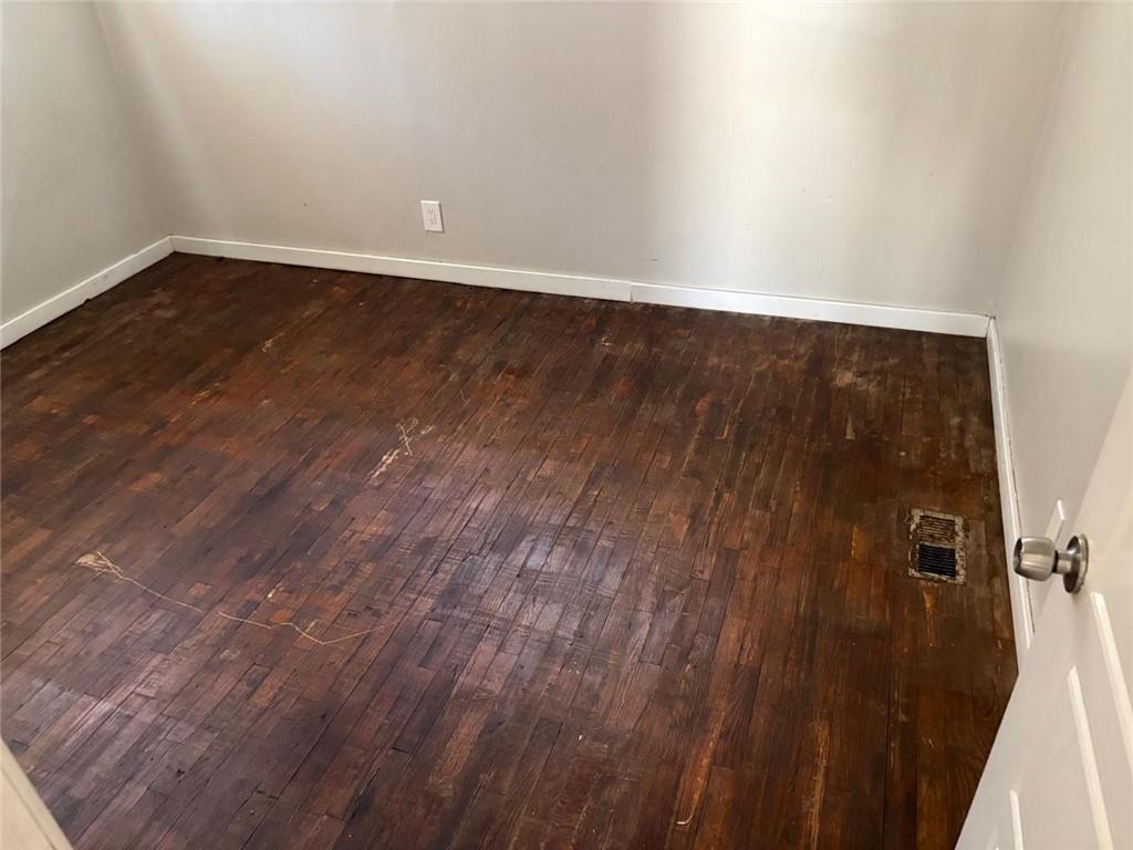 3483 Lawton Road Macon, GA 31204 - Photo 4 of 15 a view of a room