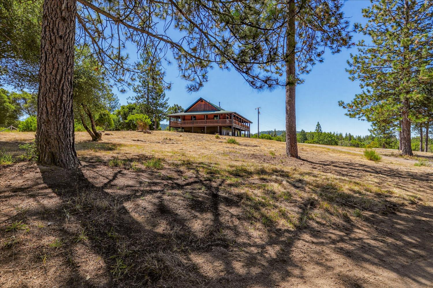 21748 Hyatt Road Nevada City, CA 95959 - Photo 3 of 83