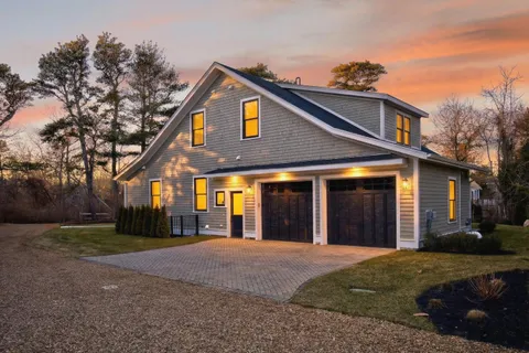 $3,295,000 | 28 Cranberry Lane, North Chatham, MA 02650