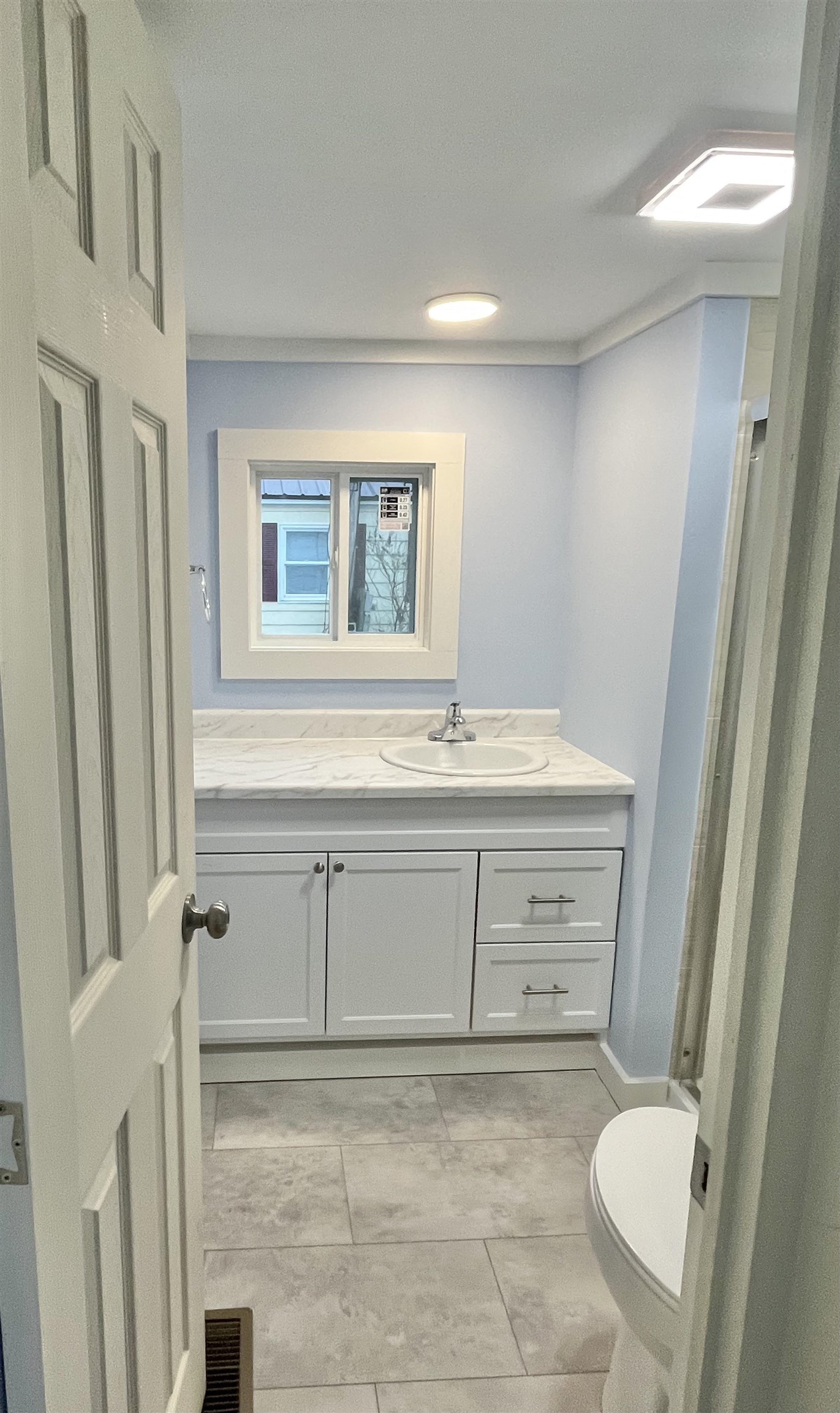 343 Old Lake Shore Road, Unit 17 Gilford, NH 03249 - Photo 5 of 21