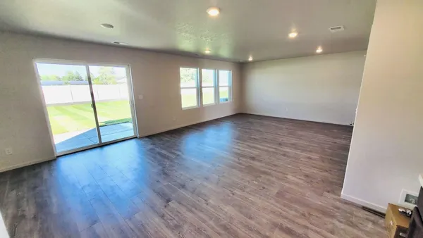 $424,995 | 1574 East A Street, Deer Park, WA 99006