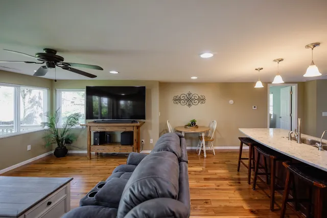 $325,000 | 8096 Channel Lane, Omro, WI 54963