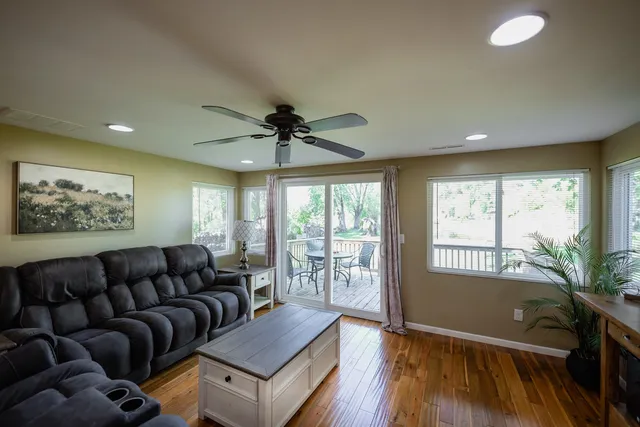 $325,000 | 8096 Channel Lane, Omro, WI 54963