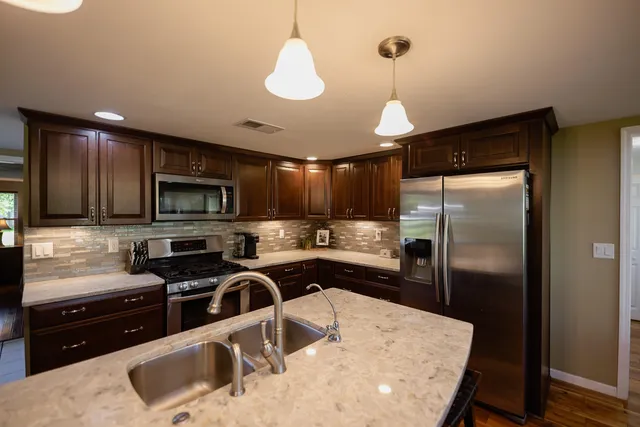 $325,000 | 8096 Channel Lane, Omro, WI 54963