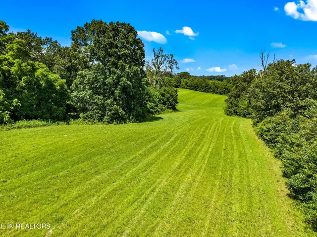 $264,900 | 6899 Beacon Light Road, Whitesburg, TN 37891