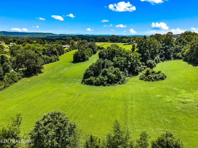 $264,900 | 6899 Beacon Light Road, Whitesburg, TN 37891