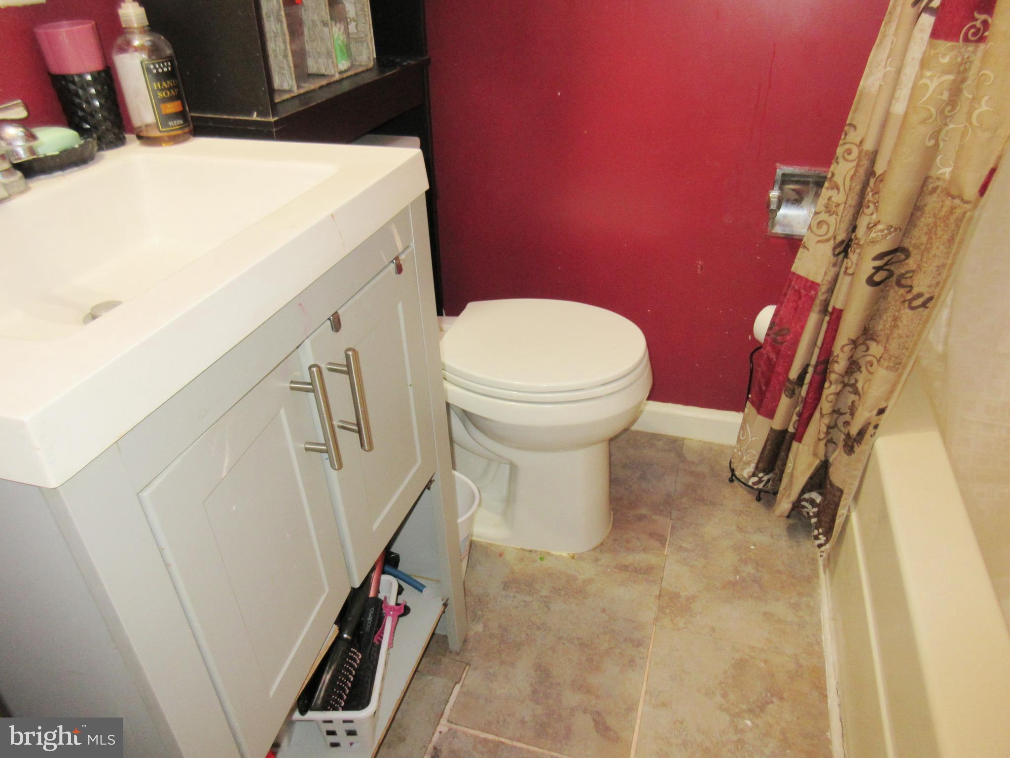 1213 Edgehill Road Darby, PA 19023 - Photo 13 of 19