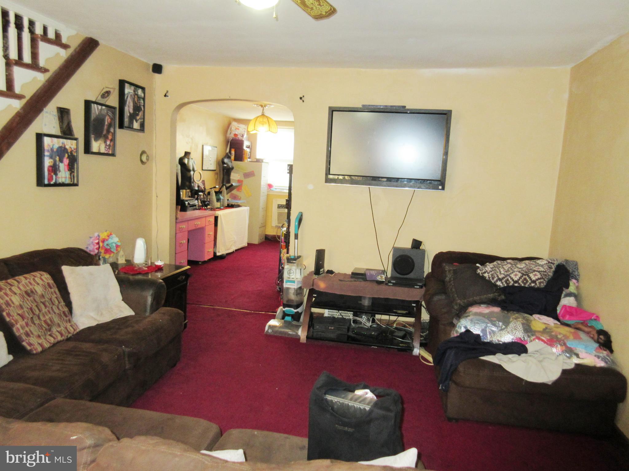 1213 Edgehill Road Darby, PA 19023 - Photo 4 of 19
