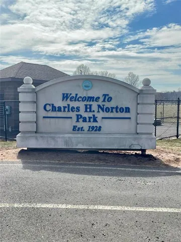 $1,350 | 114 South Washington Street, Unit 24, Plainville, CT 06062