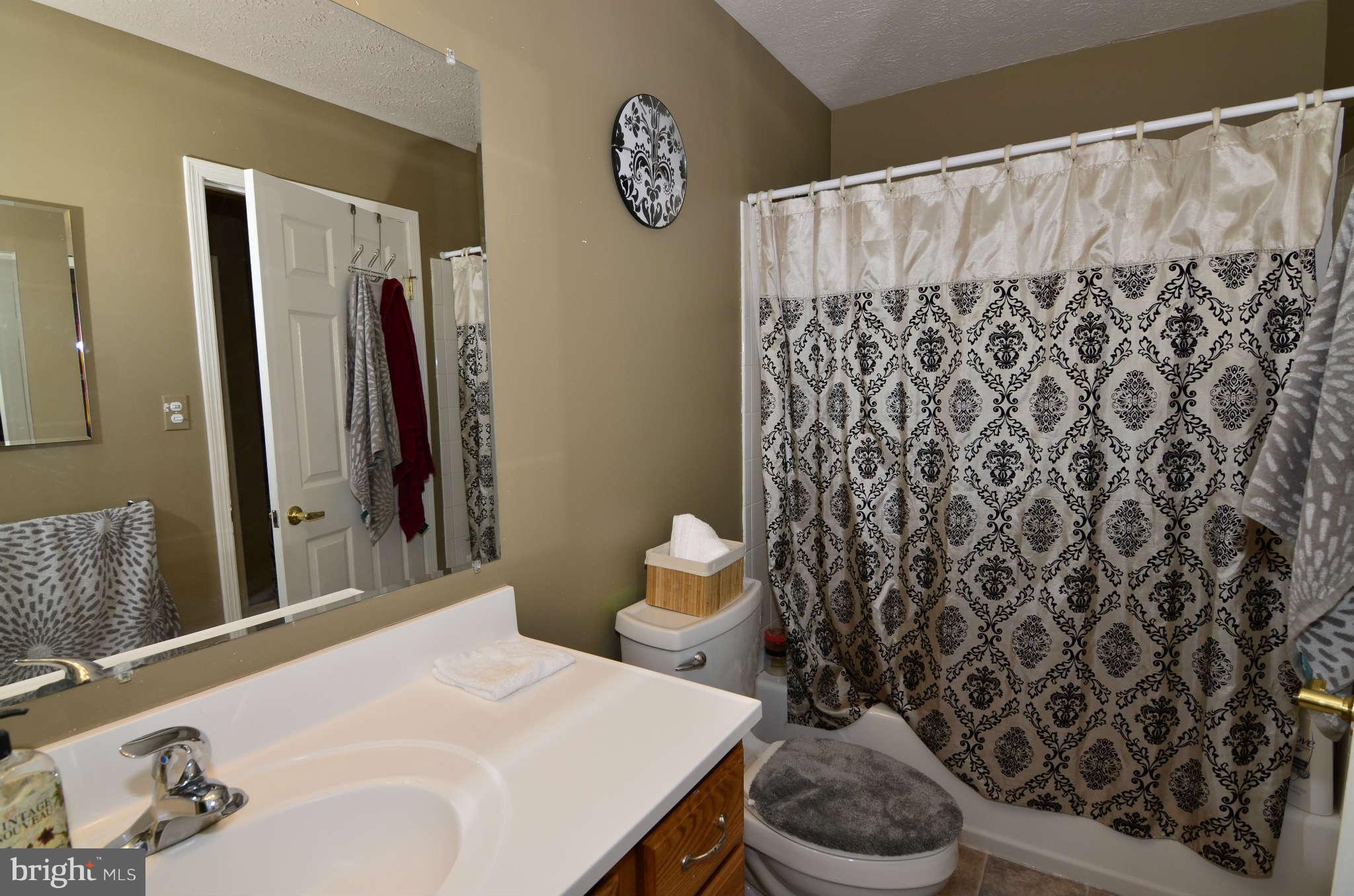 1303 Quail Ridge Drive Reston, VA 20194 - Photo 13 of 30 Bath Master