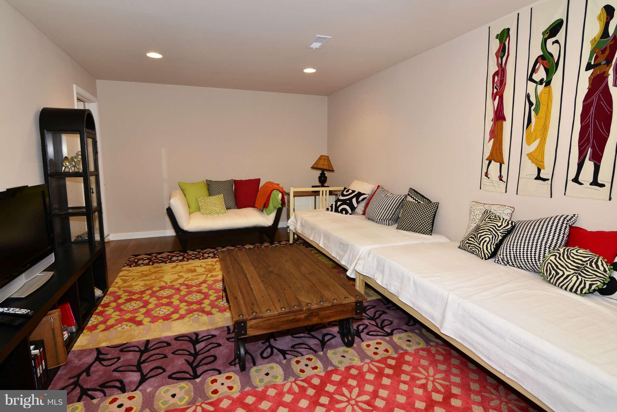 1303 Quail Ridge Drive Reston, VA 20194 - Photo 23 of 30 Interior General
