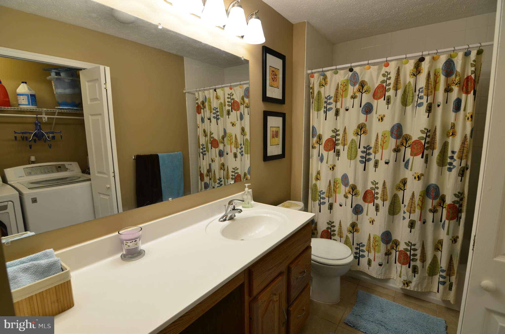 1303 Quail Ridge Drive Reston, VA 20194 - Photo 26 of 30 Bath