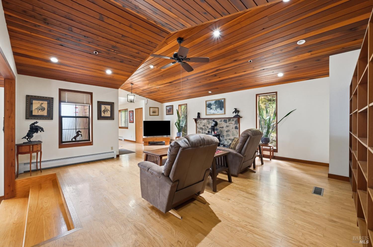 19300 Fort Ross Road Cazadero, CA 95421 - Photo 19 of 92 Gallery Image 19