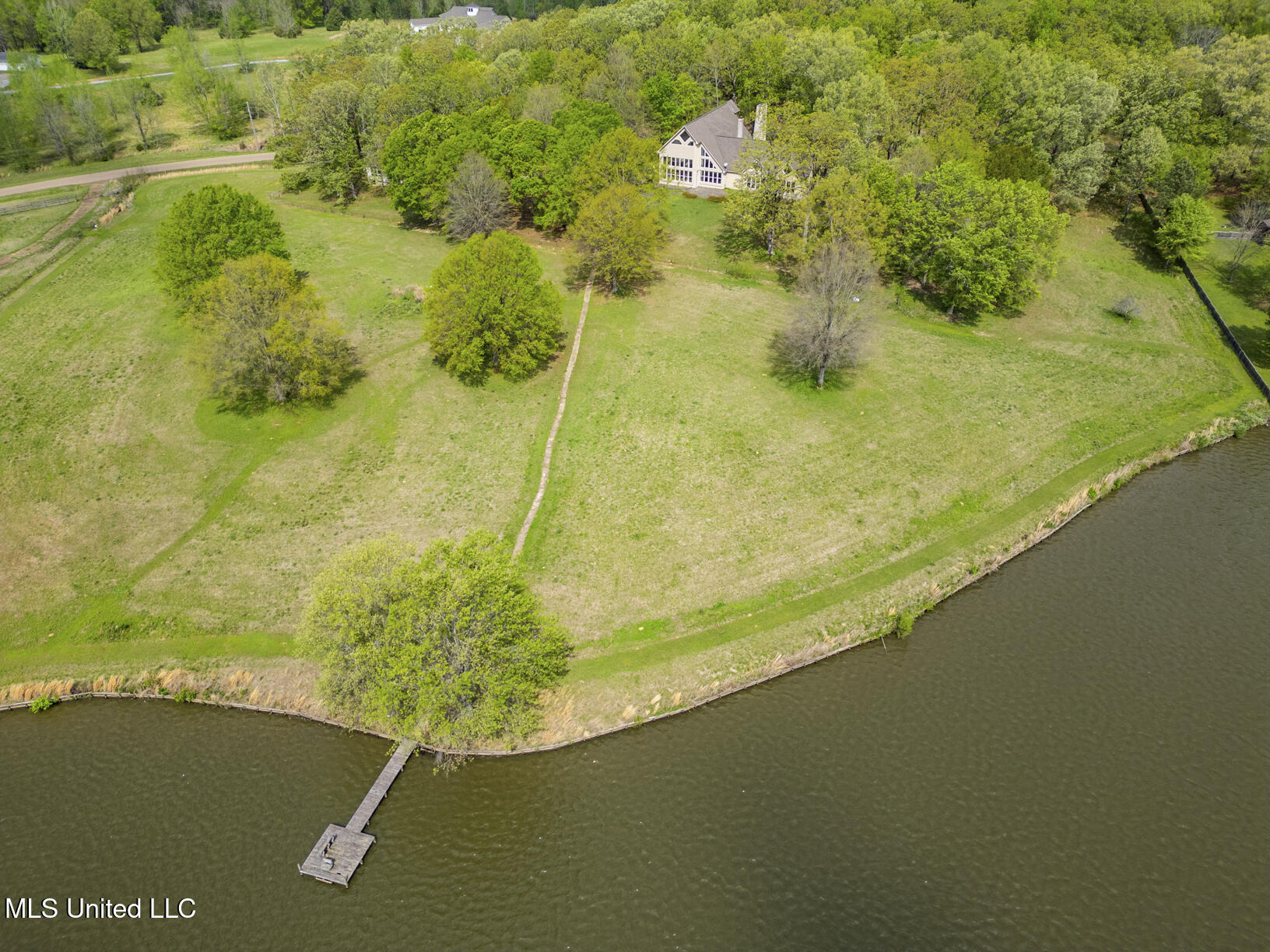 151 Chapel Hill Road Flora, MS 39071 - Photo 9 of 60 151 Chapel Hill Rd