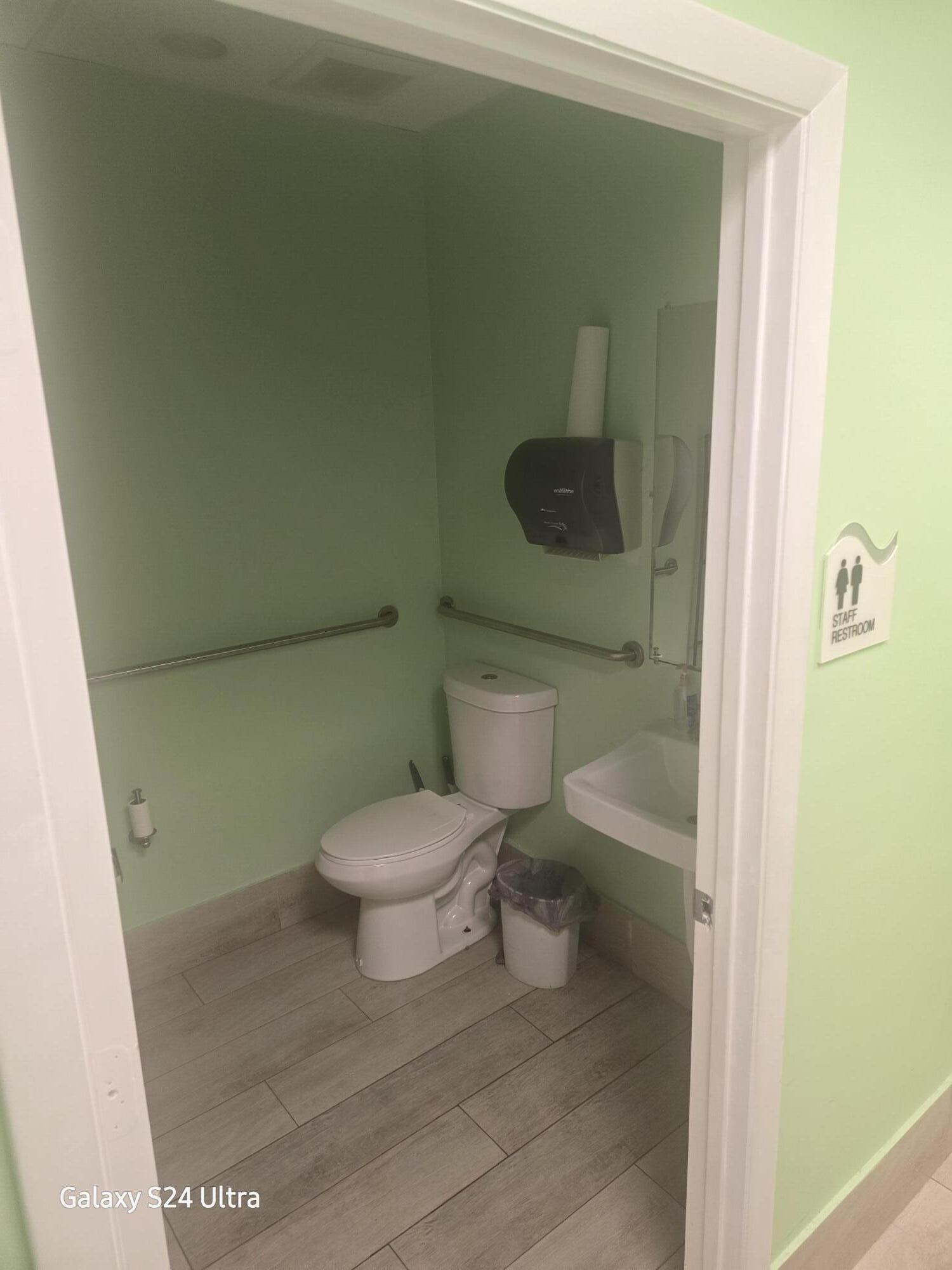 3731 Lake Worth Road, Unit 1 Palm Springs, FL 33461 - Photo 5 of 7 1000237090