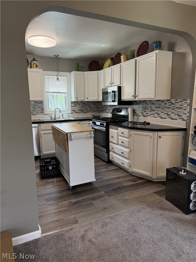 880 East Caston Road Uniontown, OH 44685 - Photo 16 of 34
