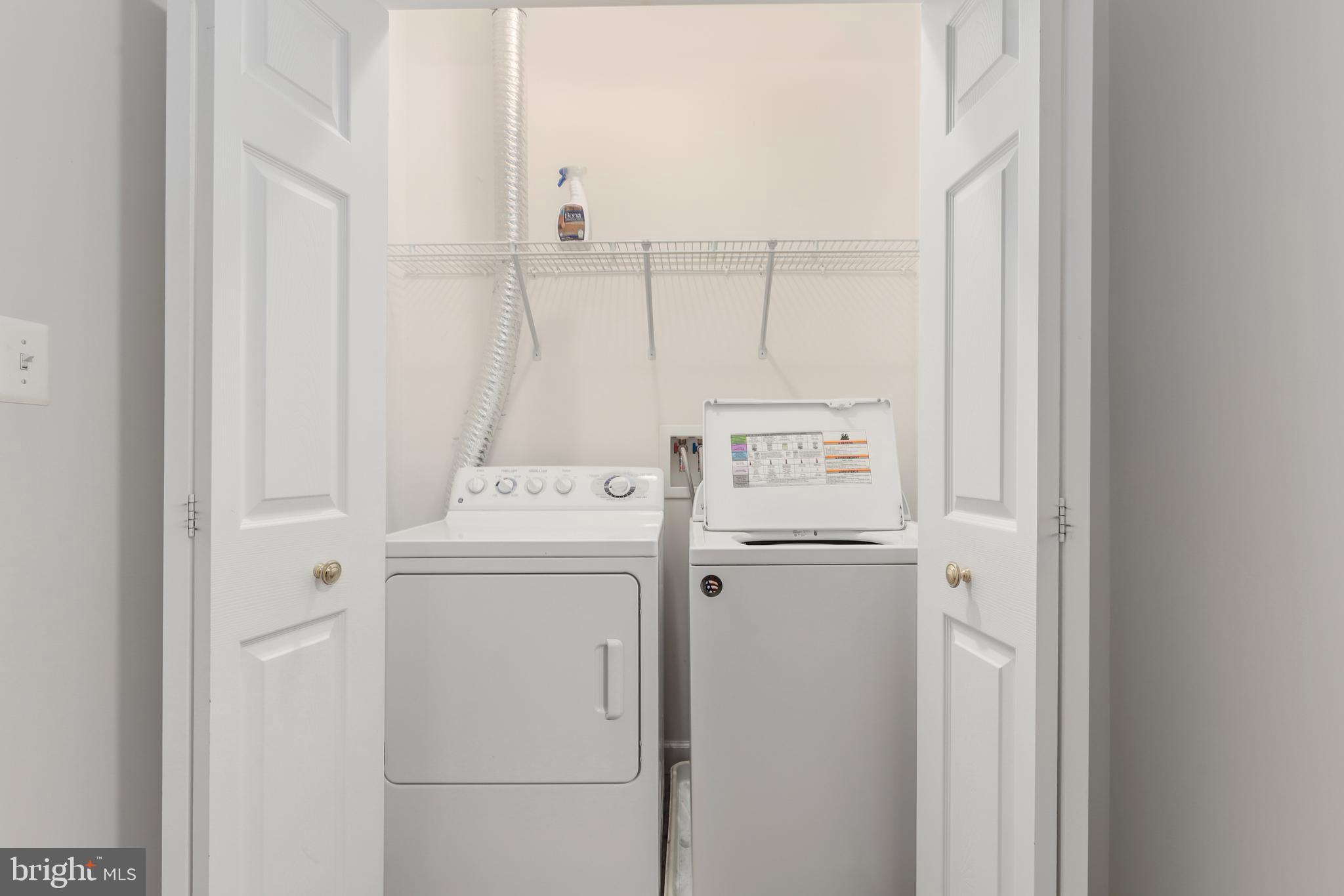 43371 Locust Dale Terrace, Unit 107 Ashburn, VA 20147 - Photo 4 of 24