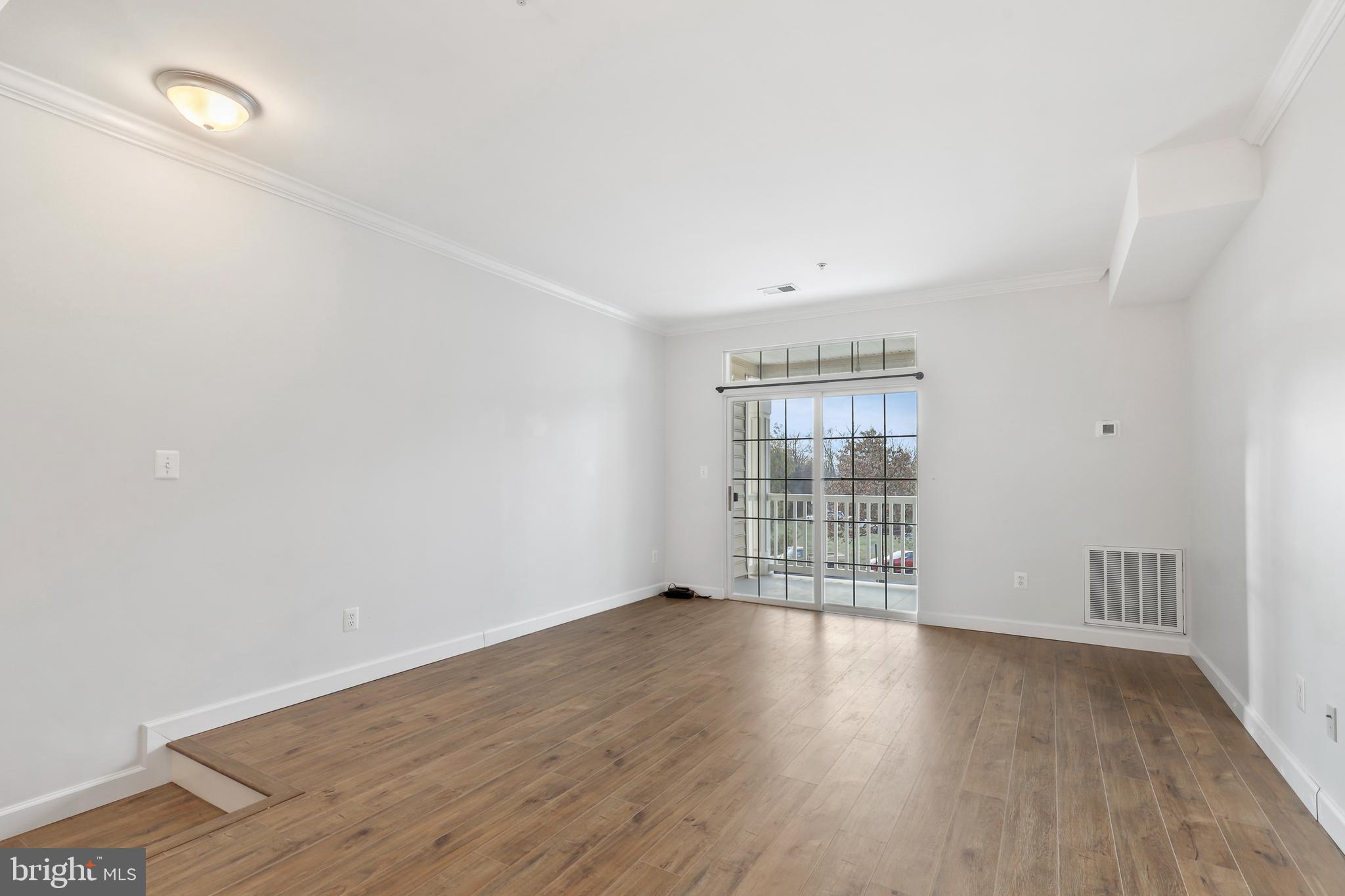 43371 Locust Dale Terrace, Unit 107 Ashburn, VA 20147 - Photo 8 of 24