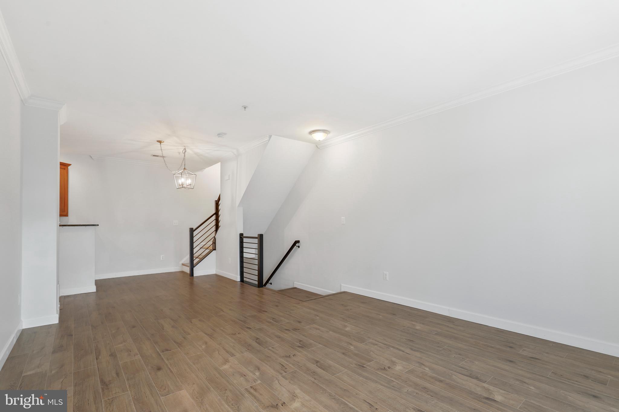 43371 Locust Dale Terrace, Unit 107 Ashburn, VA 20147 - Photo 9 of 24