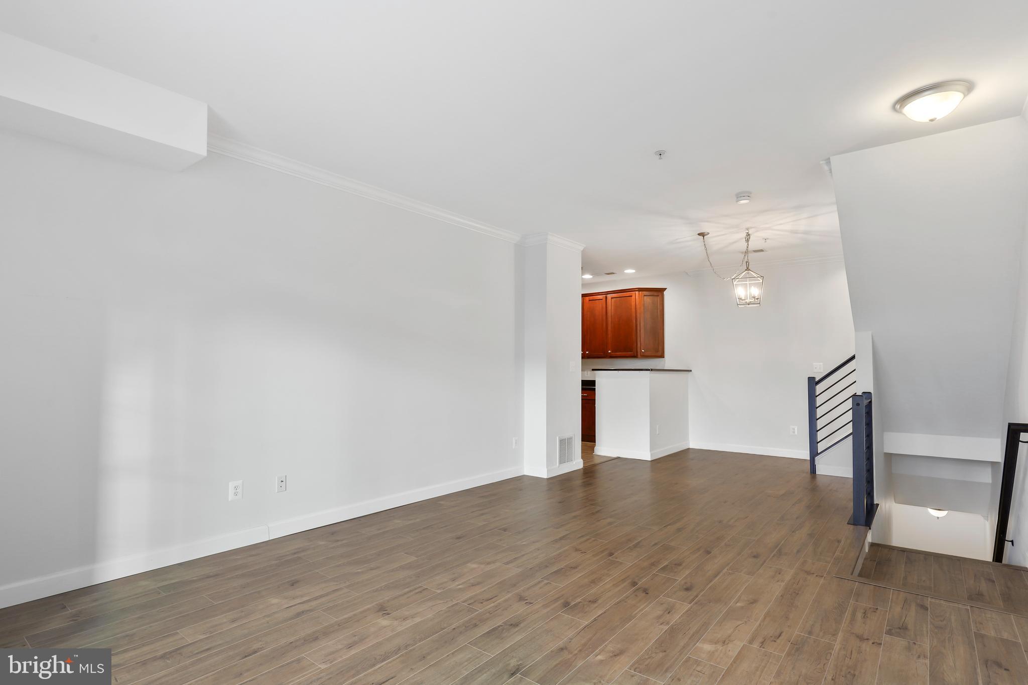 43371 Locust Dale Terrace, Unit 107 Ashburn, VA 20147 - Photo 10 of 24